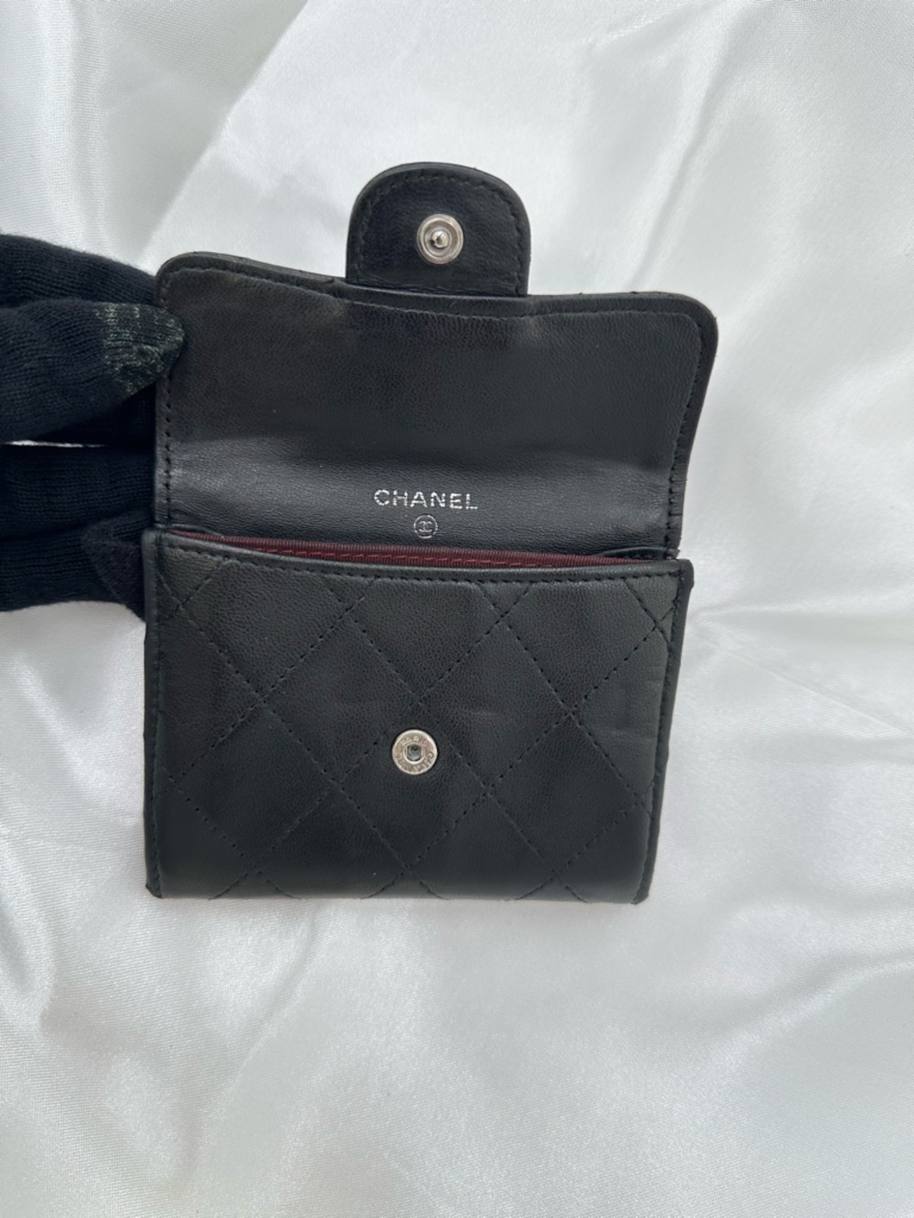 Chanel Matelasse Card Holder A509D1E9P9 - Picture 8 of 15